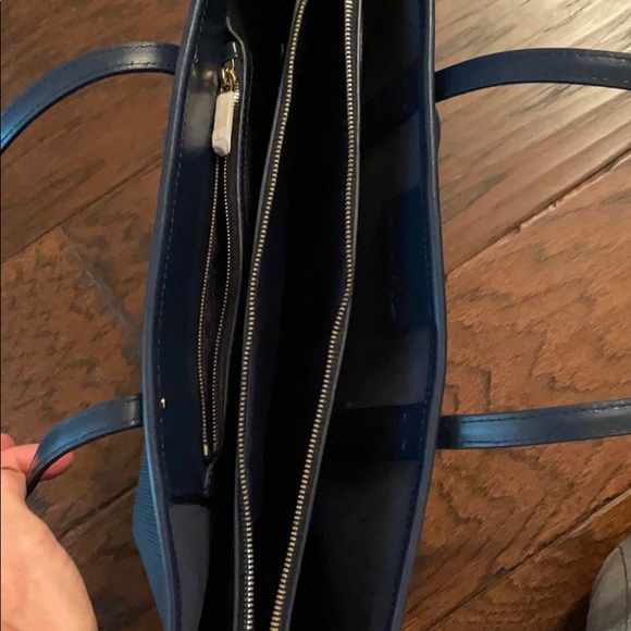 Purse - Picture 4 of 10